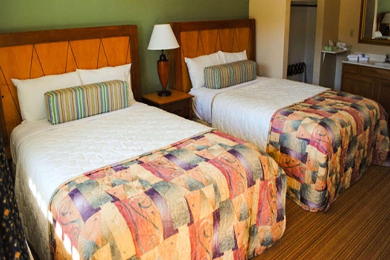 Anchorage Inn Lakeport Екстериор снимка
