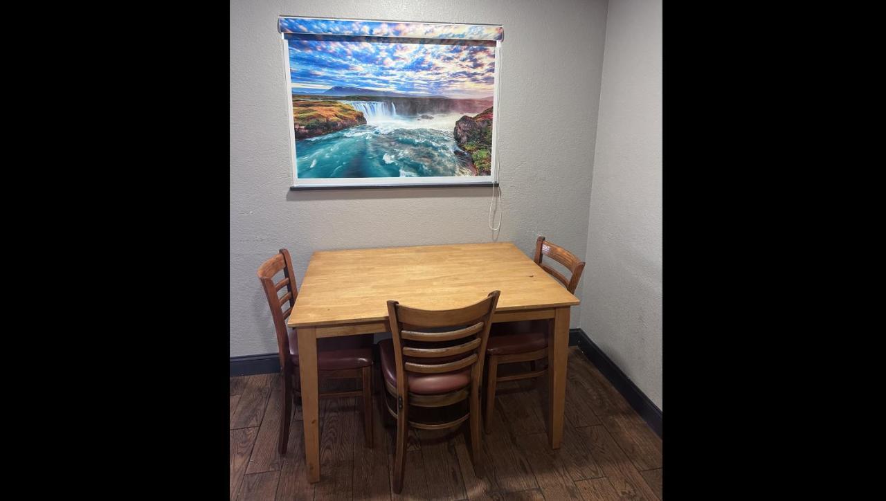 Anchorage Inn Lakeport Екстериор снимка