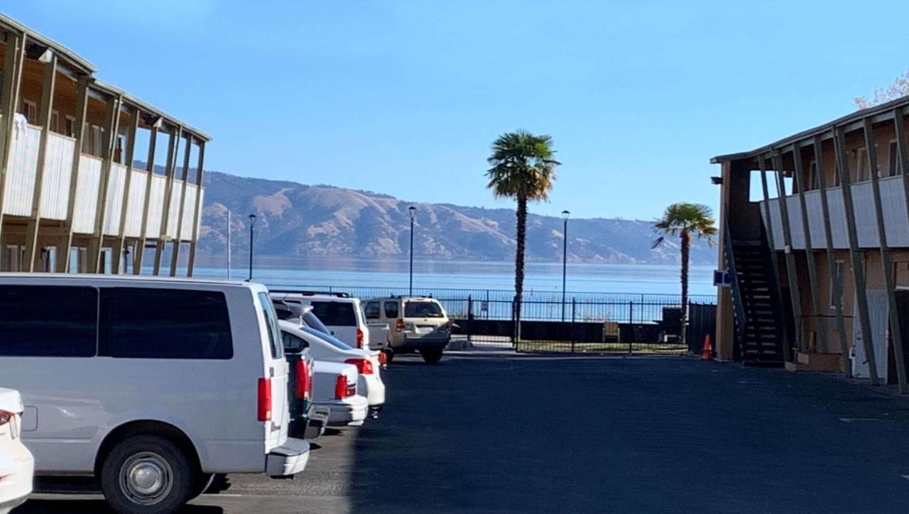 Anchorage Inn Lakeport Екстериор снимка
