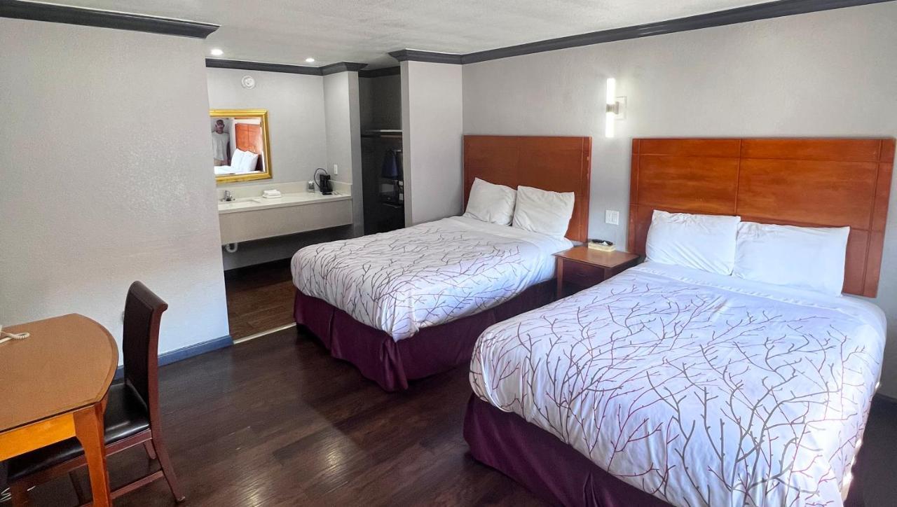 Anchorage Inn Lakeport Екстериор снимка