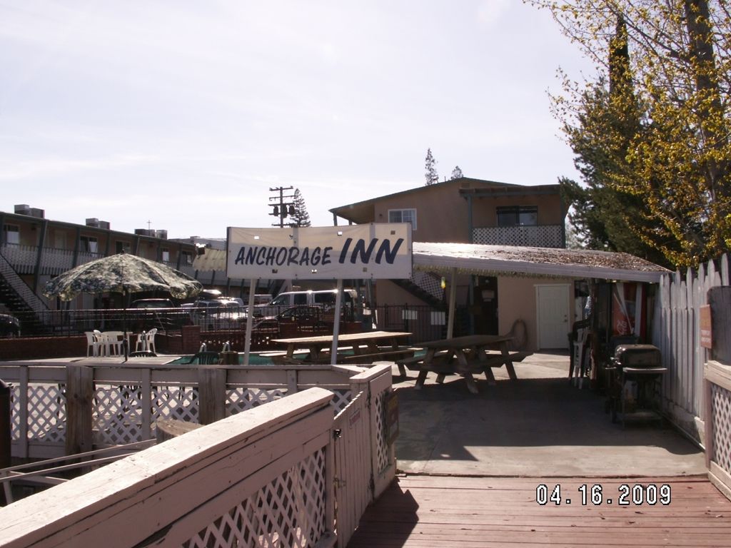 Anchorage Inn Lakeport Екстериор снимка